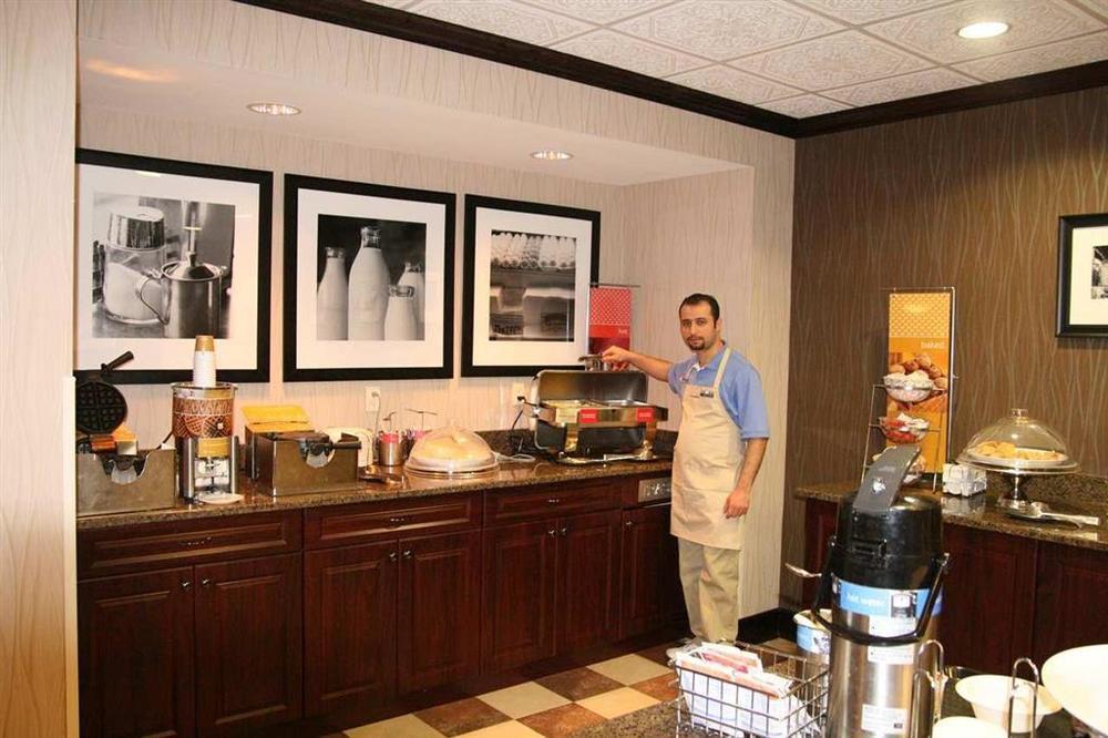 Hampton Inn Detroit Roseville Clinton Township Rom bilde