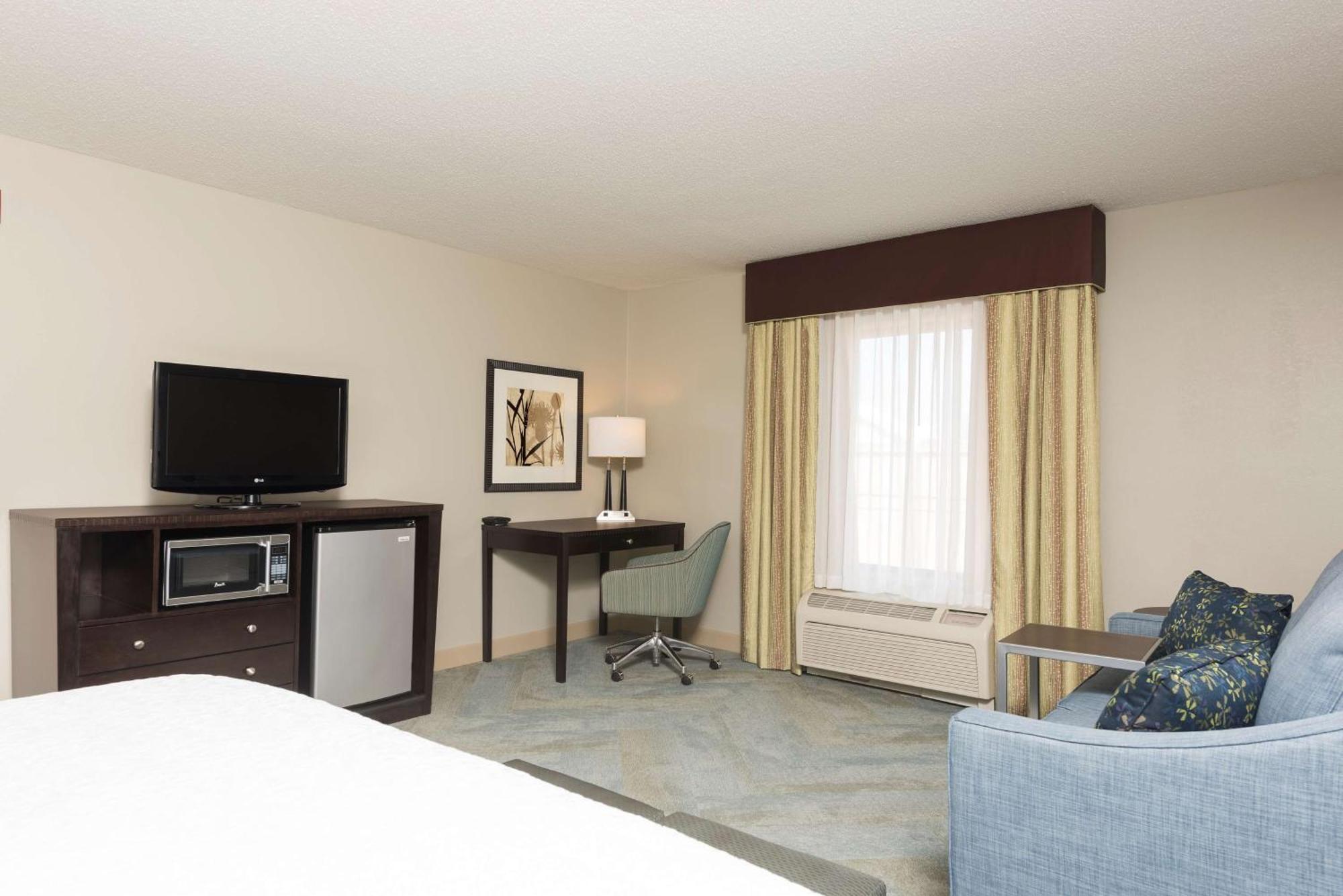 Hampton Inn Detroit Roseville Clinton Township Eksteriør bilde