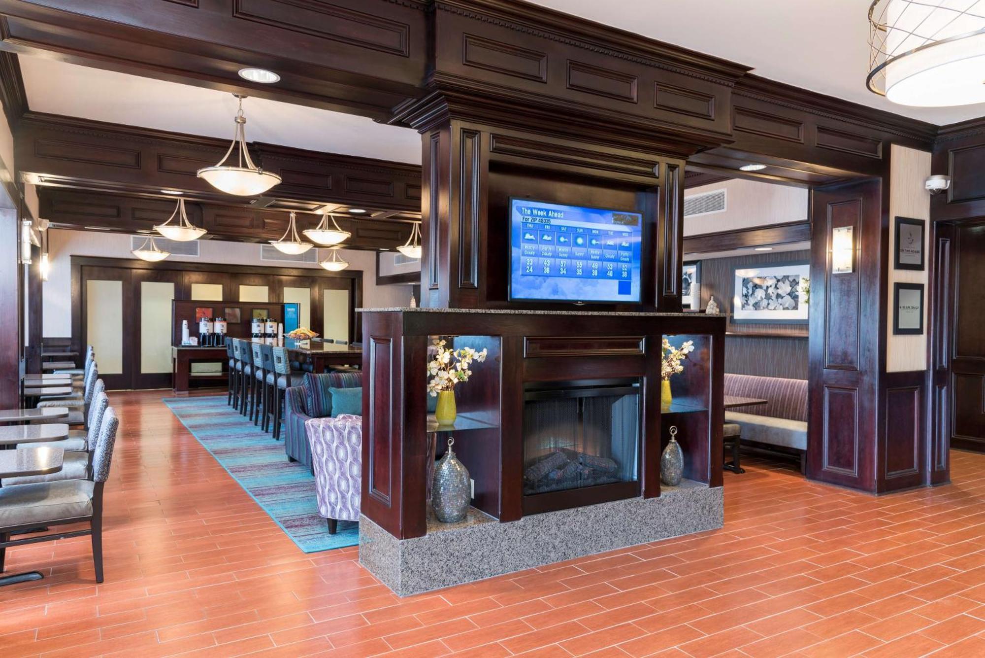 Hampton Inn Detroit Roseville Clinton Township Eksteriør bilde